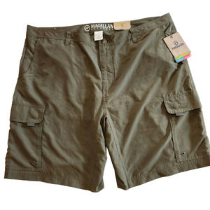 NWT Magellan Cargo Shorts Men's 42 Polyester Outdoor Hiking Trail Fishing NEW‎